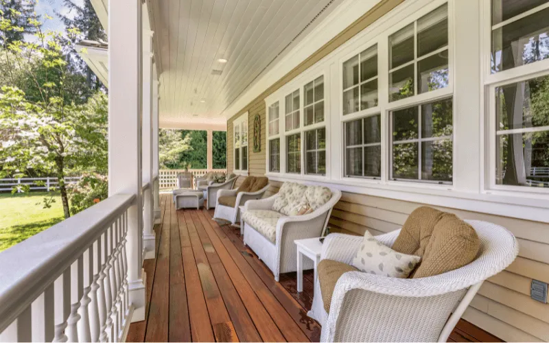 classic-southern-wraparound-porch-_result